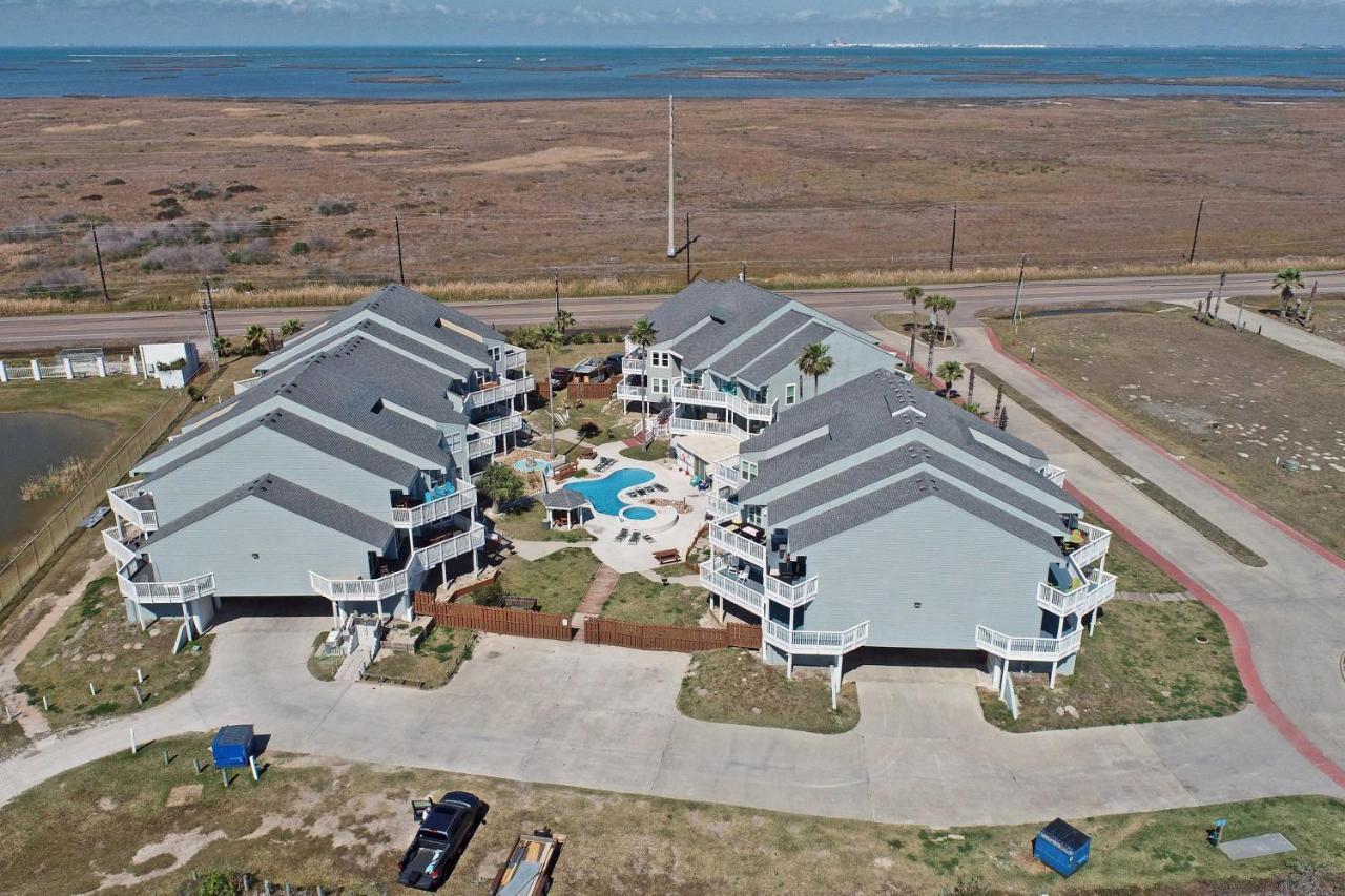 Port Aransas Condo With Outdoor Pool - Pets Welcome! Mustang Beach Экстерьер фото